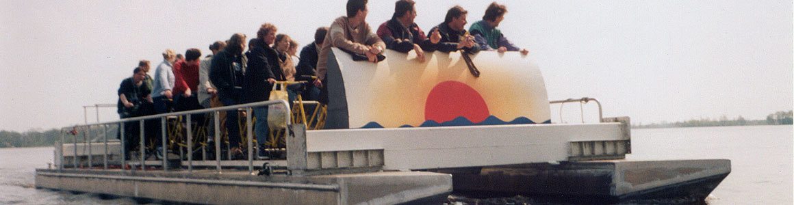 Reuze waterfiets grootste ter wereld Reuze waterfiets grootste ter wereld